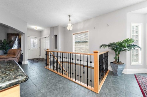 131 Invermere Close, Chestermere, AB 