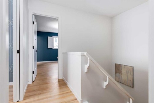 81 Inglewood Point Se, Calgary, AB - Indoor Photo Showing Other Room