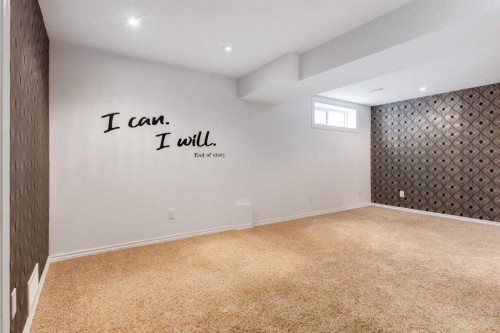 81 Inglewood Point Se, Calgary, AB - Indoor Photo Showing Other Room