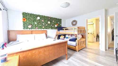 113 Cityspring Manor Ne, Calgary, AB - Indoor Photo Showing Bedroom