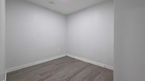 113 Cityspring Manor Ne, Calgary, AB - Indoor Photo Showing Other Room
