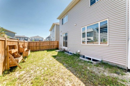 113 Cityspring Manor Ne, Calgary, AB - Outdoor