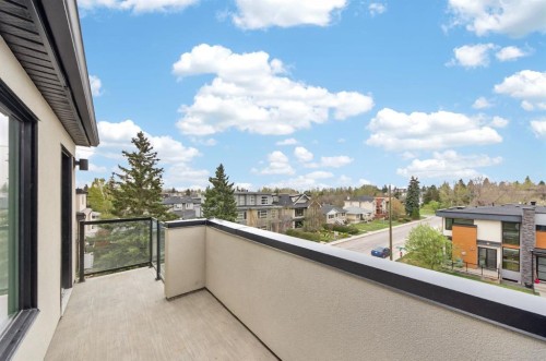 2333 24 Avenue Sw, Calgary, AB - Outdoor With View