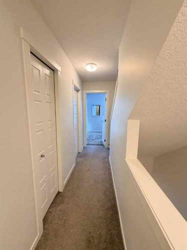 450 Seton Circle Se, Calgary, AB - Indoor Photo Showing Other Room