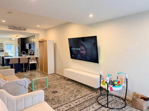 450 Seton Circle Se, Calgary, AB - Indoor Photo Showing Living Room