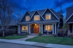1424 22 Street NW Calgary, AB T2N 2N4