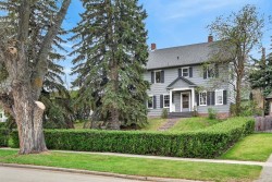 1439 Shelbourne Street SW Calgary, AB T3C 2L1