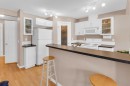 27 Royal Birch Mount Nw, Calgary, AB  - Indoor Photo Showing Kitchen 