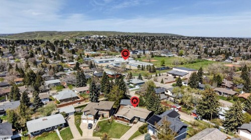 26 Cardiff Place Nw, Calgary, AB - Outdoor With View