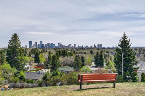 26 Cardiff Place Nw, Calgary, AB - Outdoor With View