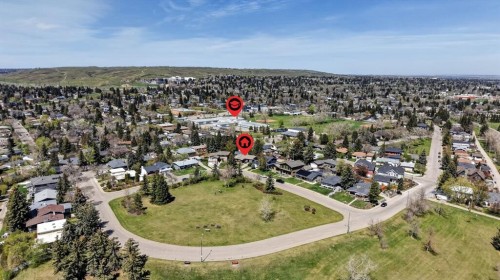 26 Cardiff Place Nw, Calgary, AB - Outdoor With View