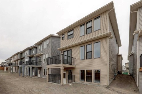 1333 South Point Parade Sw, Airdrie, AB - Outdoor