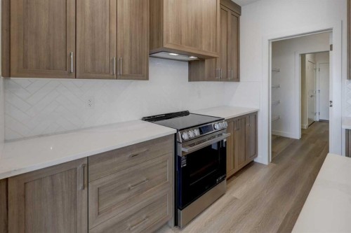 1333 South Point Parade Sw, Airdrie, AB - Indoor Photo Showing Kitchen