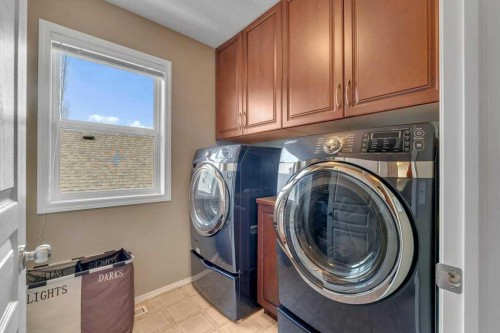 101 Valley Creek Place Nw, Calgary, AB - Indoor Photo Showing Laundry Room
