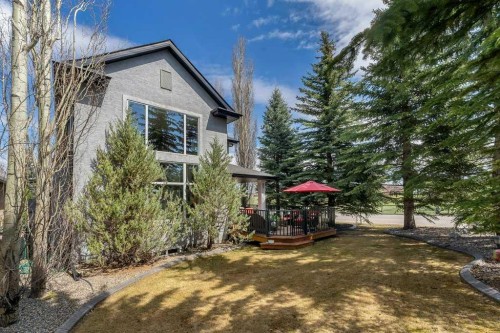 101 Valley Creek Place Nw, Calgary, AB - Outdoor