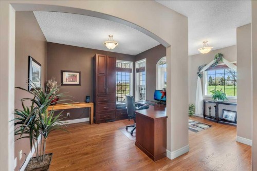 101 Valley Creek Place Nw, Calgary, AB - Indoor Photo Showing Other Room