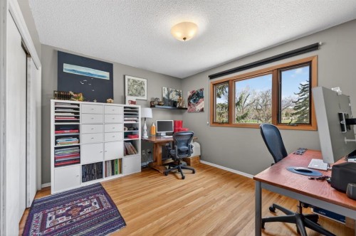 3811 24 Street Nw, Calgary, AB - Indoor Photo Showing Office