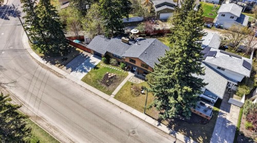 3811 24 Street Nw, Calgary, AB - Outdoor With View