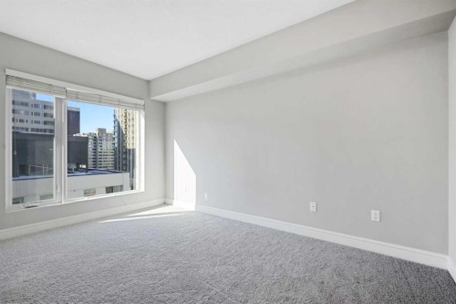 1607-910 5 Avenue Sw, Calgary, AB - Indoor Photo Showing Other Room