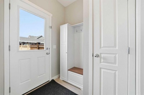 8112 Masters Boulevard Se, Calgary, AB - Indoor Photo Showing Other Room