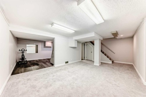 8-714 Willow Park Drive Se, Calgary, AB - Indoor