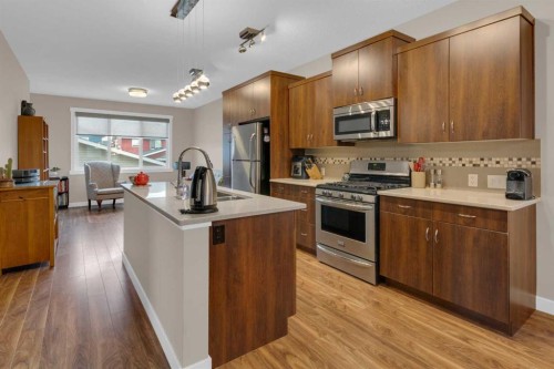 129 Fireside Place, Cochrane, AB - Indoor Photo Showing Kitchen