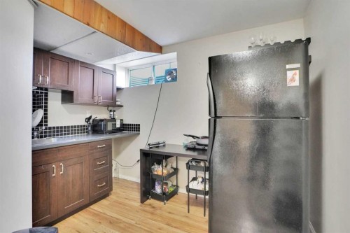 19 Taravista Gardens Ne, Calgary, AB - Indoor Photo Showing Other Room