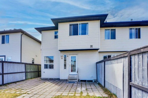 19 Taravista Gardens Ne, Calgary, AB - Outdoor With Exterior