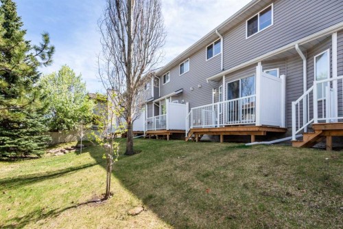 216 Shawinigan Drive Sw, Calgary, AB - Outdoor With Deck Patio Veranda