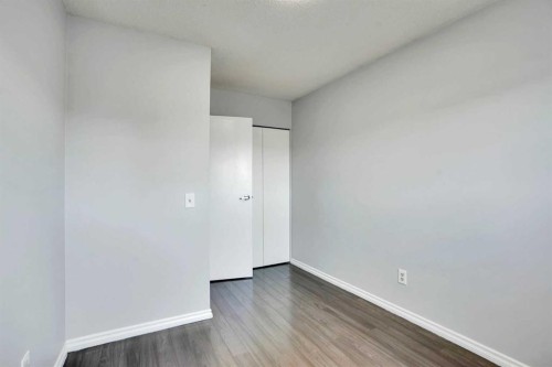 336 Whitworth Way Ne, Calgary, AB - Indoor Photo Showing Other Room