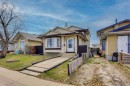 336 Whitworth Way Ne, Calgary, AB  - Outdoor 