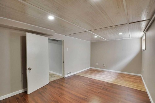 336 Whitworth Way Ne, Calgary, AB - Indoor Photo Showing Other Room