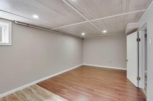 336 Whitworth Way Ne, Calgary, AB - Indoor Photo Showing Other Room