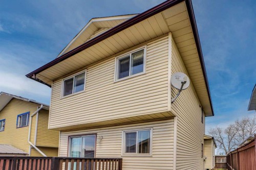 336 Whitworth Way Ne, Calgary, AB - Outdoor With Exterior