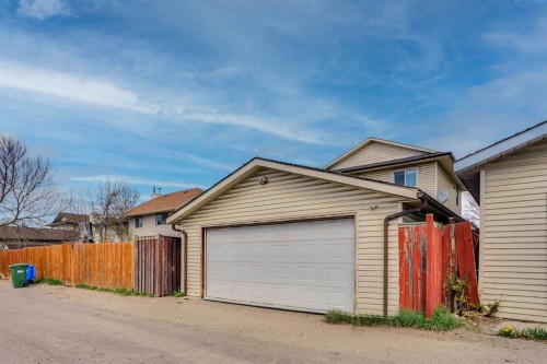 336 Whitworth Way Ne, Calgary, AB - Outdoor