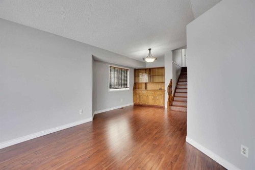 336 Whitworth Way Ne, Calgary, AB - Indoor Photo Showing Other Room
