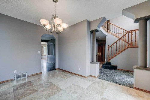 91 Valley Ridge Green Nw, Calgary, AB - Indoor Photo Showing Other Room