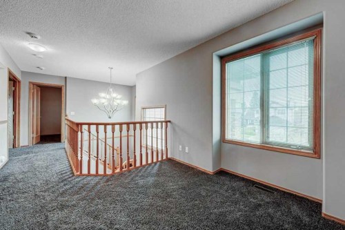 91 Valley Ridge Green Nw, Calgary, AB - Indoor Photo Showing Other Room