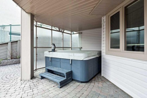 91 Valley Ridge Green Nw, Calgary, AB - Outdoor With Exterior