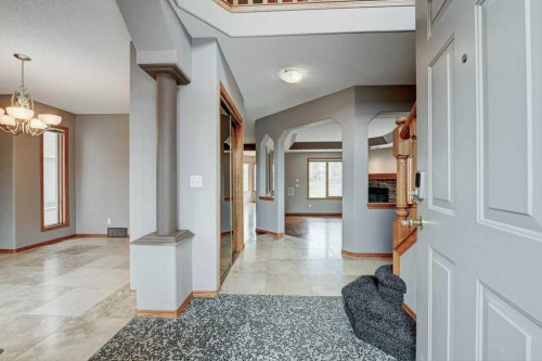 91 Valley Ridge Green Nw, Calgary, AB - Indoor Photo Showing Other Room