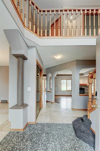 91 Valley Ridge Green Nw, Calgary, AB - Indoor Photo Showing Other Room