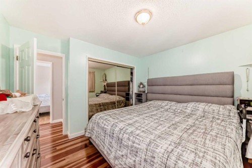 247 Huntford Way Ne, Calgary, AB - Indoor Photo Showing Bedroom