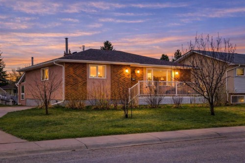 247 Huntford Way Ne, Calgary, AB - Outdoor With Deck Patio Veranda
