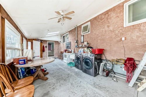 247 Huntford Way Ne, Calgary, AB - Indoor Photo Showing Laundry Room