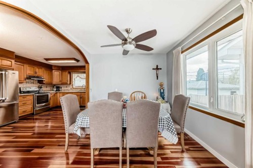 247 Huntford Way Ne, Calgary, AB - Indoor Photo Showing Dining Room