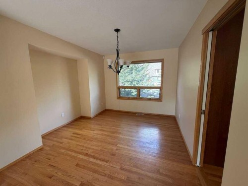 2 Terrace Place, Canmore, AB - Indoor Photo Showing Other Room