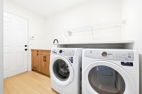 193 Hidden Creek Road Nw, Calgary, AB - Indoor Photo Showing Laundry Room