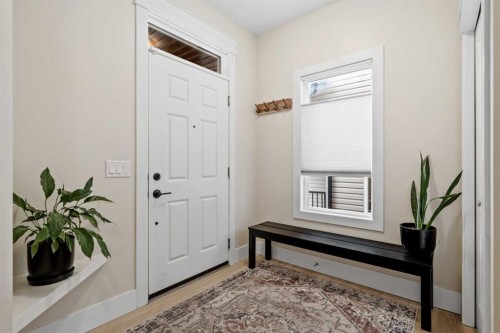 10 Heritage View, Cochrane, AB - Indoor Photo Showing Other Room