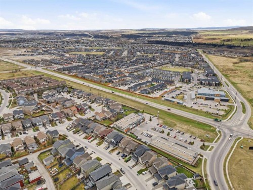 10 Heritage View, Cochrane, AB - Outdoor With View