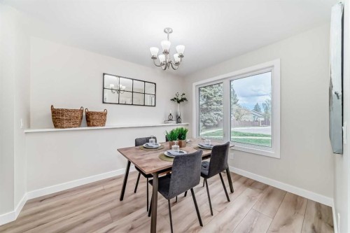 80 Coachway Gardens Sw, Calgary, AB - Indoor Photo Showing Dining Room